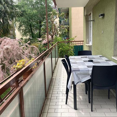 Apartment Larissa เมราโน ภายนอก รูปภาพ