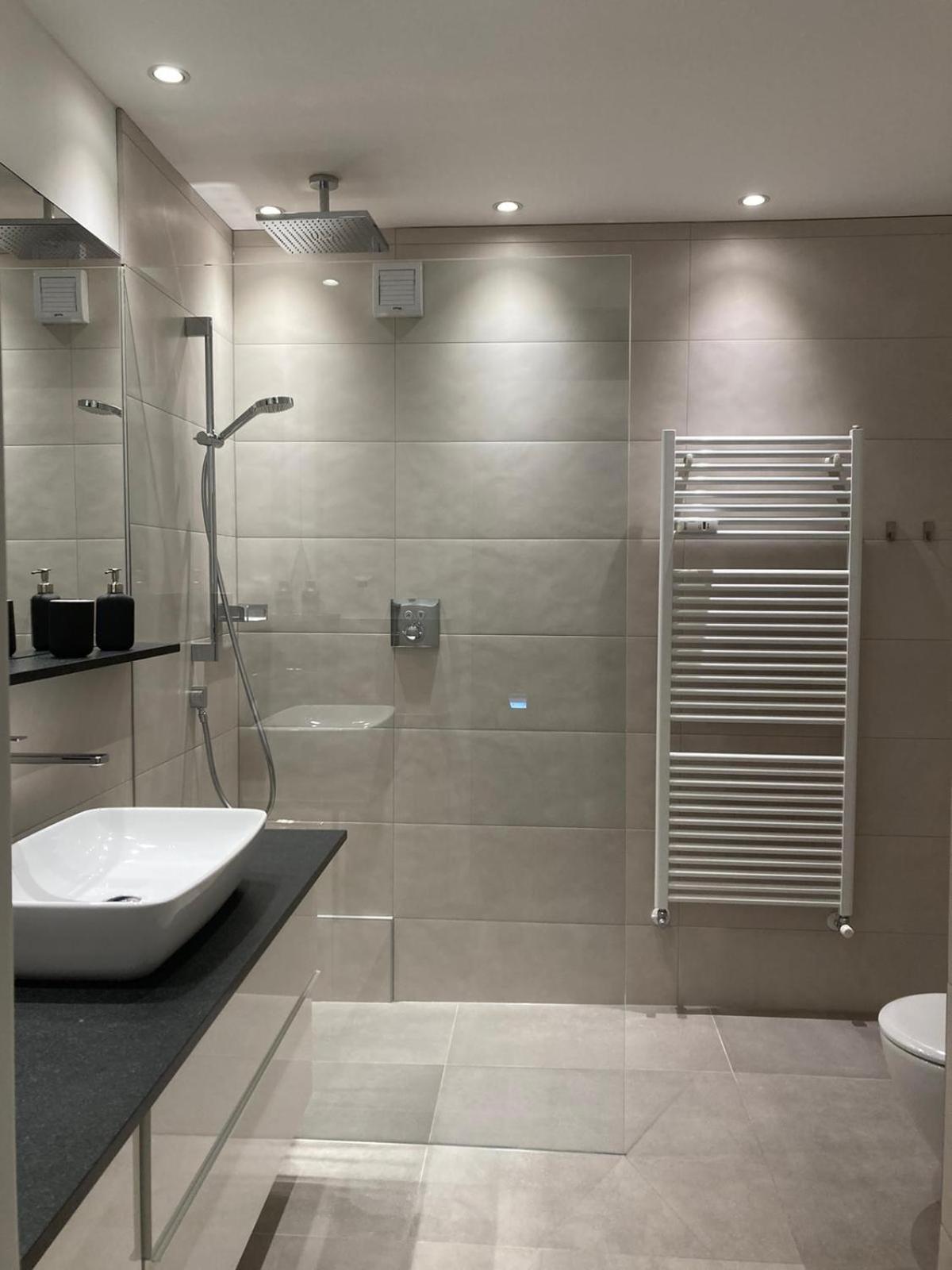 Apartment Larissa เมราโน ภายนอก รูปภาพ